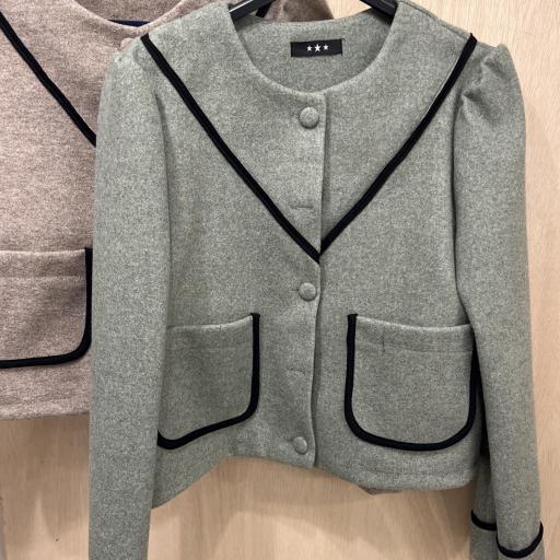 Chaqueta bies negro terciopelo  [2]