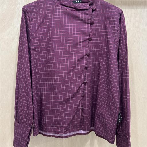 Camisa abotonada lateral