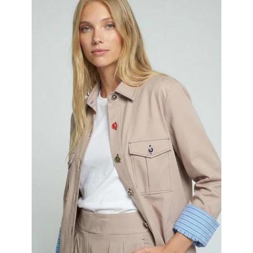 CHAQUETA BEIGE BOTONES DE COLORES, VILAGALLO PV 2026, REF. 33411 [2]
