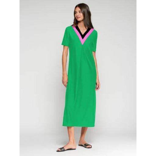 VESTIDO LARGO VERDE ESCOTE V EN CONTRASTE, VILAGALLO PV 2026, REF. 33369 [0]