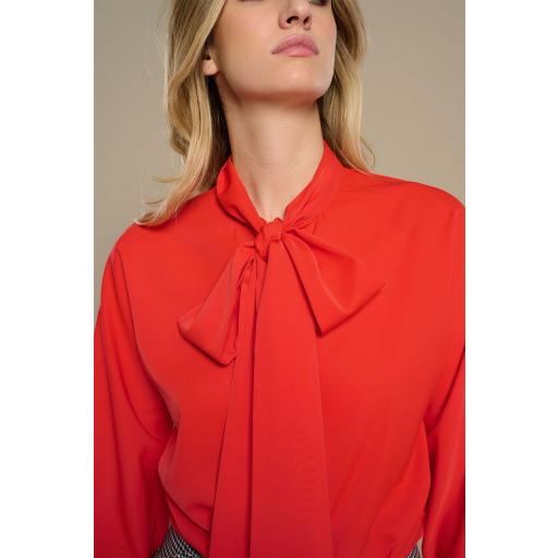 TOP AMBRA, MINUETO OI 2025-26, REF. 252164 [2]