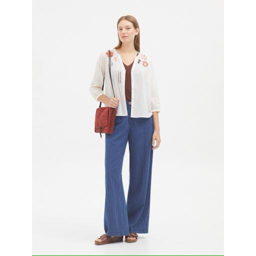 BLUSA BORDADOS AZULES, NICE THINGS PV 2025, REF. WU182 [1]