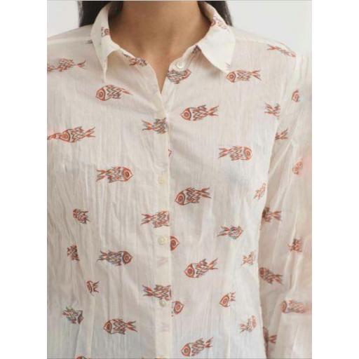 CAMISA BÁSICA #99 "ITHACA FISH PRINT", NICE THINGS PV 2026, REF. WWW003 [1]