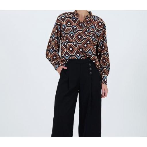 BLUSA ESTAMPADA GEOMÉTRICA, SKATÏE OI 2025-26, REF. S05B131 [1]