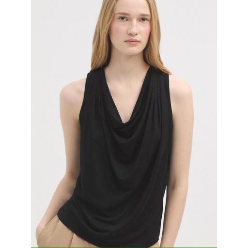 TOP TIRANTES ESCOTE DRAPEADO, NICE THINGS PV 2025, REF. WJU004