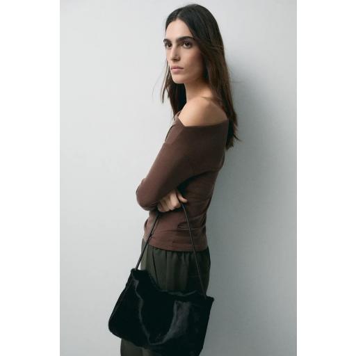 CAMISETA ASIMÉTRICA NICOLE, ESEOESE OI 2025-26, REF. 304148 [2]