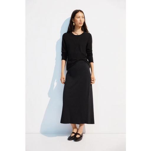 FALDA ERIKA, ESEOESE OI 2026, REF. 305447
