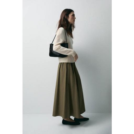 FALDA SPORTY GIULIA, ESEOESE OI 2025-26, REF. 304139 [1]