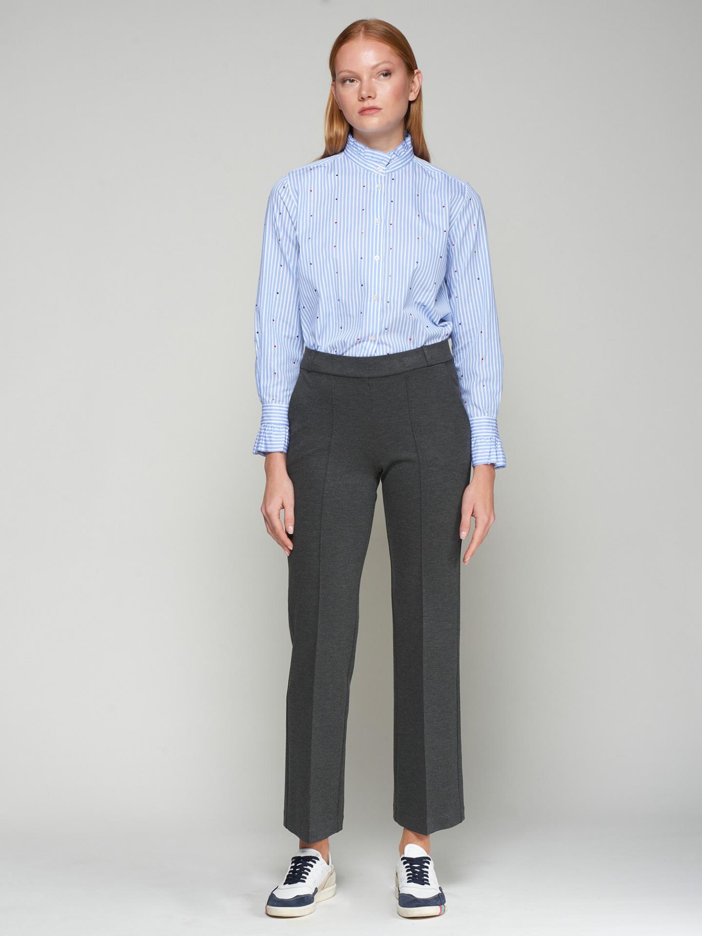 PANTALON CARLA GRIS ESTRUCTURA, VILAGALLO OII 2025-26, REF. 32860