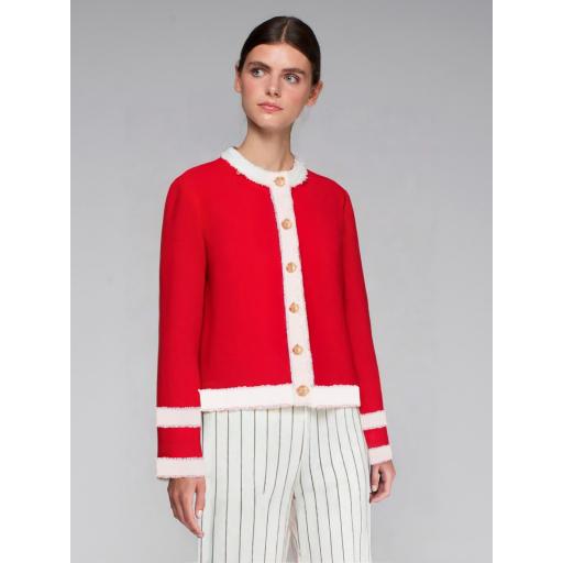 CARDIGAN PUNTO BICOLOR ROJO, VILAGALLO PV 2025, REF. 32102