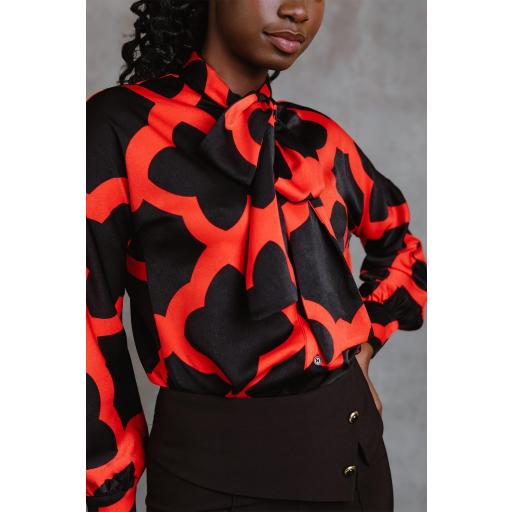 TOP RED BETTINA, MINUETO OI 2025-26, REF. 252102 [1]