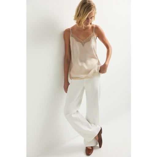 TOP YVETTE, ESEOESE PV 2026, REF. 304657 [1]