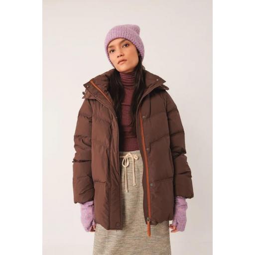 ABRIGO ACOLCHADO LISO, INDI&COLD OI 2025-26, REF. GF692