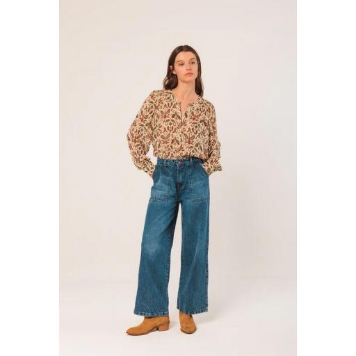 CAMISA  DETALLE SMOCK, INDI&COLD OI 2025-26, REF. KI197 [2]