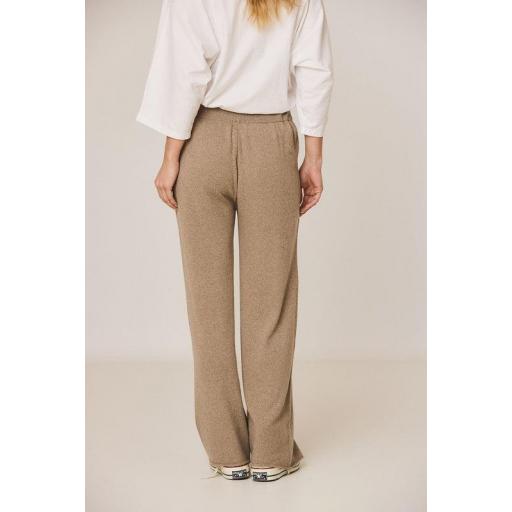PANTALÓN CROP CON CASHMERE, INDI&COLD OI 2026-27, REF. MO541 [3]