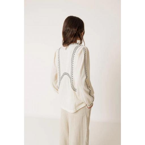 BLUSA BORDADO ÉTNICO, INDI&COLD PV 2026, REF. AD186 [2]