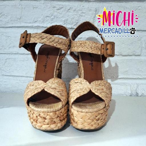 Sandalias Mellow Yellow