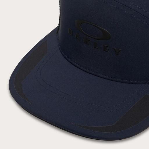 Gorra OAKLEY Podium Trucker azul [2]