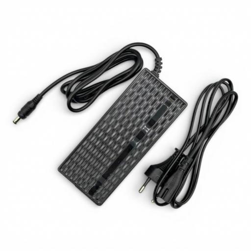 Cargador batería VR-2 hembra 42V 2Ah Warrior 36V [0]