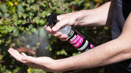 Spray de manos antibacteriano Muc-Off Sanitiser 250ML [1]