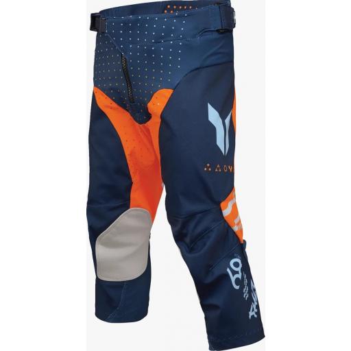 Pantalon infantil Thor Launchmode Futura azul marino y naranja 