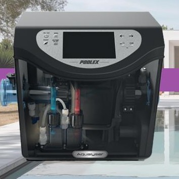 Aqualyser El tratamiento que hace la vida más fácil Agua limpia y equilibrada | Control automático de cloro y pH | Monitorización remota a través de la app Poolex [1]