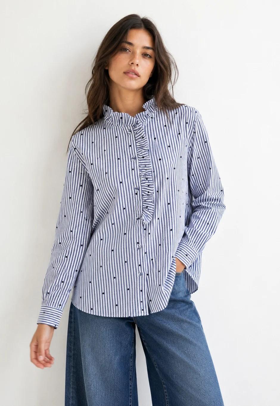 Camisa "Rayas y Corazones"
