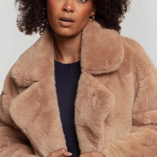 Abrigo Teddy Largo [2]