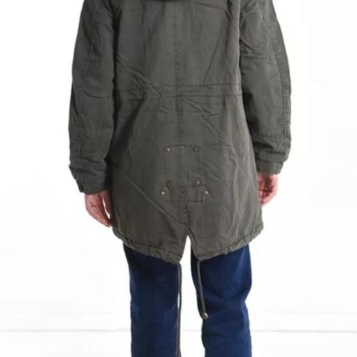 Parka de algodón estilo militar [1]