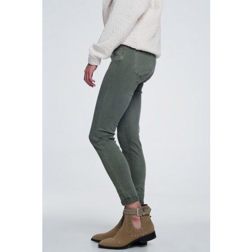 Jeans Q2 de talle alto color verde [3]