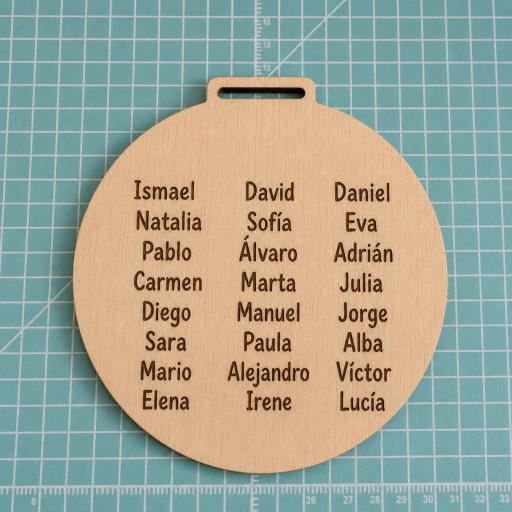 Medalla Graduación Infantil Personalizada de Madera [2]