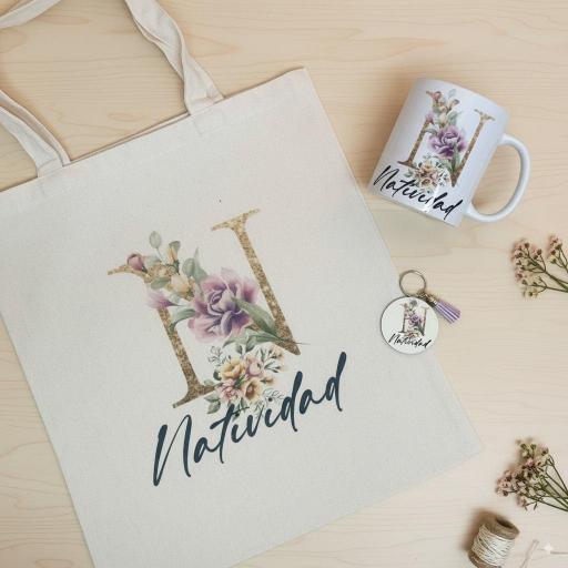 Pack Inicial Con Nombre Personalizada (Tote, Taza y LLavero) 
