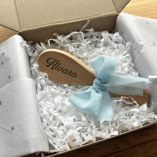 Cepillo Bebé Madera Personalizado [4]