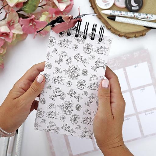 Papel Laminado Camelias Menos Es Nada Alúa Cid [2]