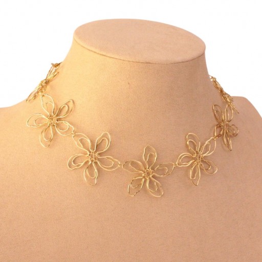 Choker Flower