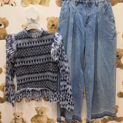Blusa Ele O [2]