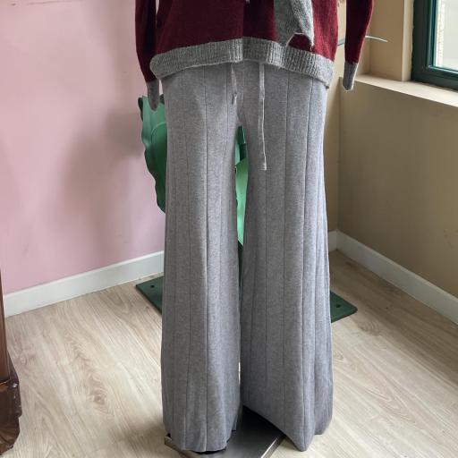 Pantalón Z5⭐️ TEEN&MUM