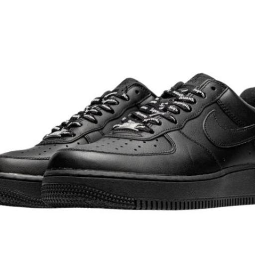 Nike Air force 1 supreme