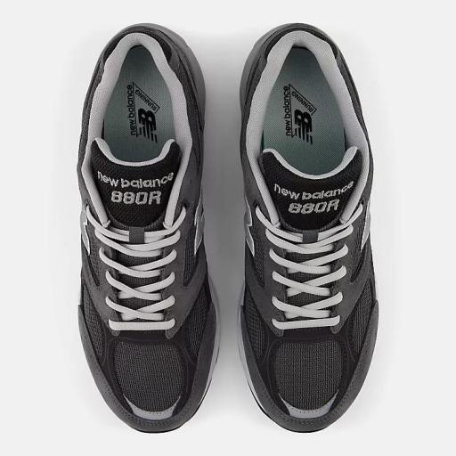 New balance u880r [1]