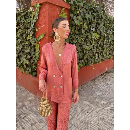 Conjunto Cebrado Coral [1]