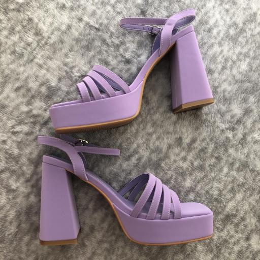 Tacones Lila