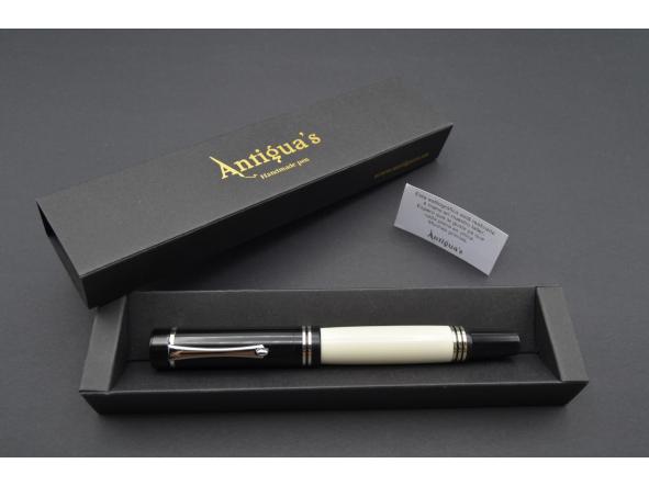 Estilográfica Egeo  marfil/negro [2]