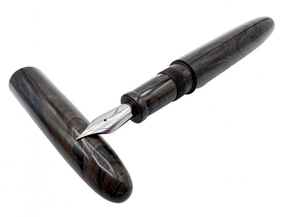 Cetus ebonita 03
