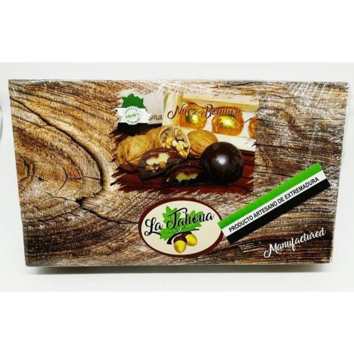 Bombones de nueces.  [1]