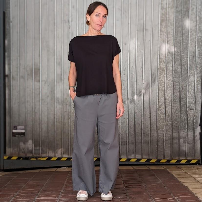2024 nueva colección guadalupe loves curling tienda online camiseta viscosa negro pantalón básico gris