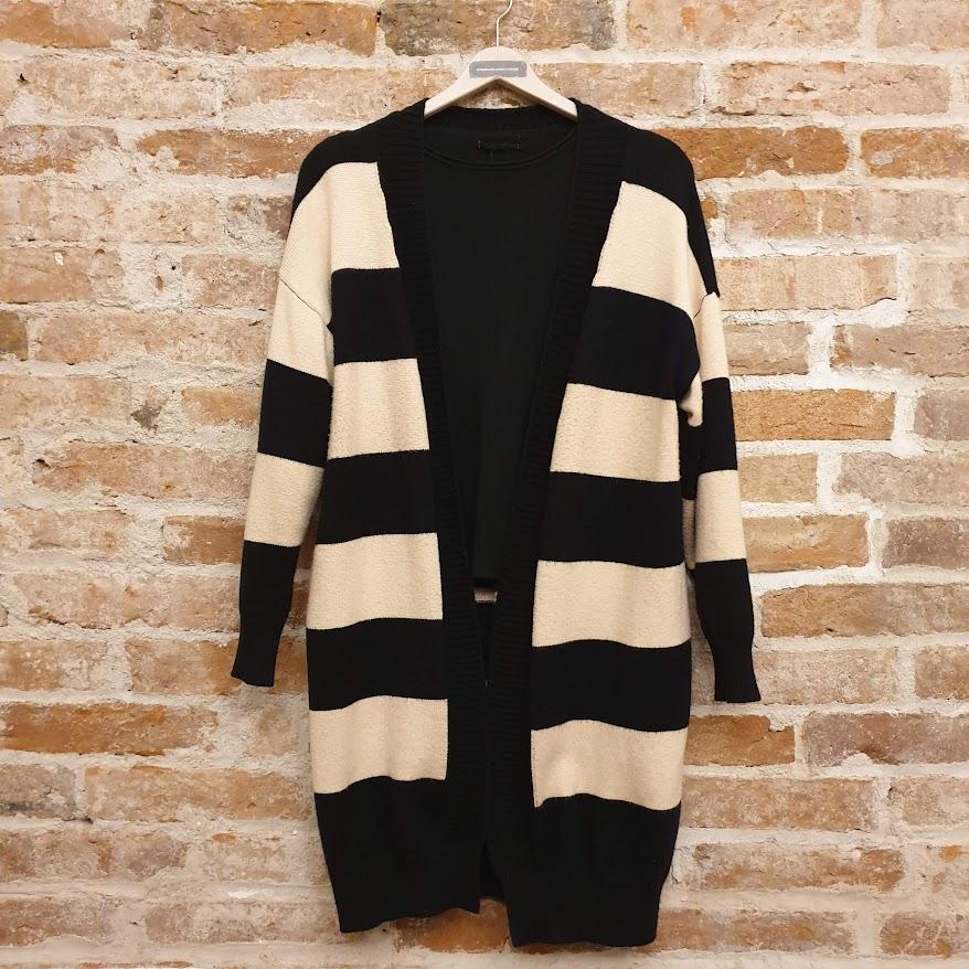 Chaqueta larga de rayas