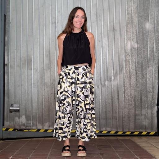 Pantalón culotte estampado