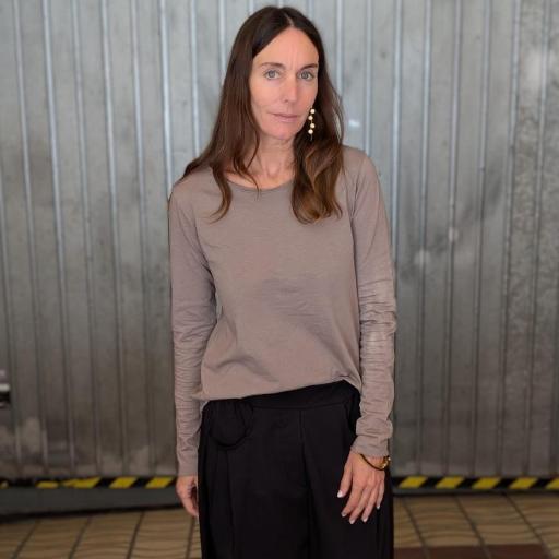 Camiseta básica [1]