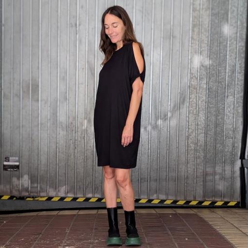 Vestido cut out [1]