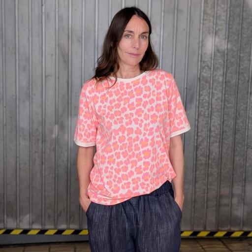 Camiseta Sweet Leo